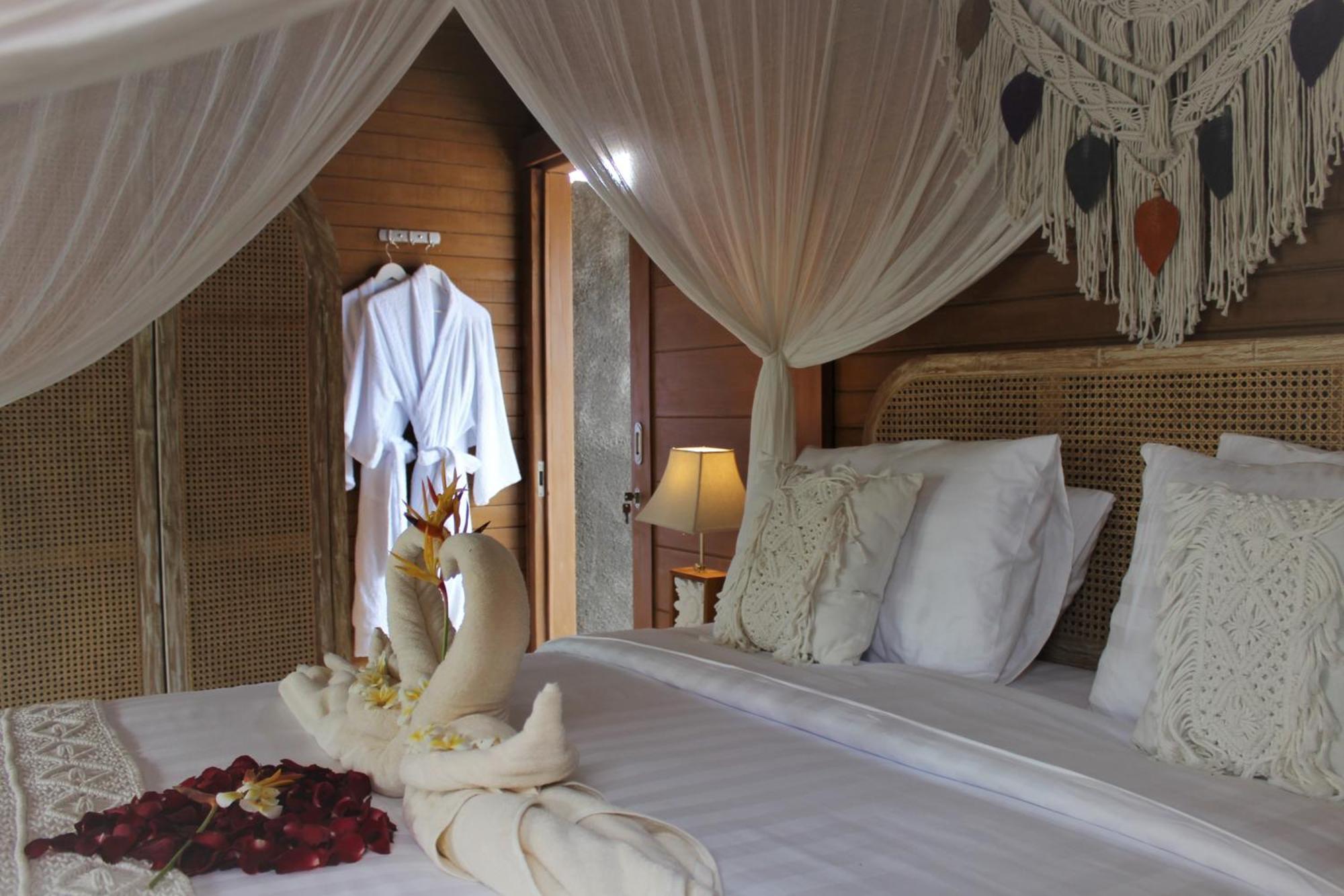 Green Village Jungle Resort Batununggul ภายนอก รูปภาพ